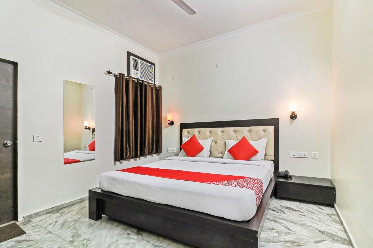 جايبور Collection O 35762 Hotel Season 4 المظهر الخارجي الصورة