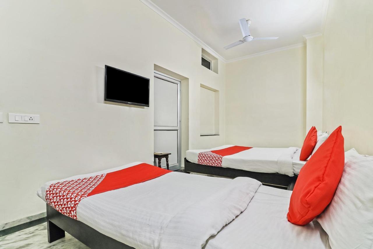 جايبور Collection O 35762 Hotel Season 4 المظهر الخارجي الصورة