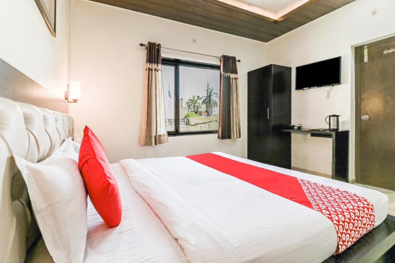 جايبور Collection O 35762 Hotel Season 4 المظهر الخارجي الصورة