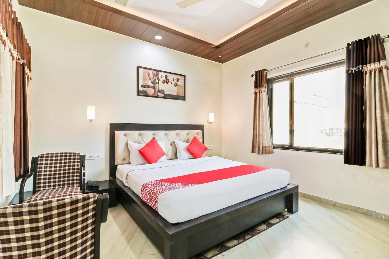 جايبور Collection O 35762 Hotel Season 4 المظهر الخارجي الصورة